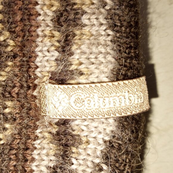 'Columbia' Knit Beanie Unisex EUC - Picture 2 of 6